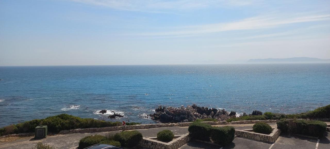 デ・ケルデルスWhale Cove A103アパートメント エクステリア 写真